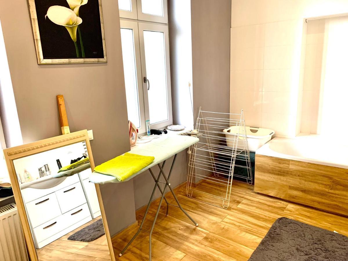 1 Bedroom Lux Apartment Center Vincent Wroclaw Exterior photo